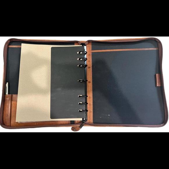 Vintage Distressed 10.5" Brown Leather Day Timer Planner 7 Ring Zip Binder - Picture 6 of 7